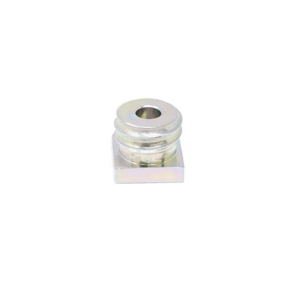 Bobcat 6568425 Adapter for Loaders, 6568425