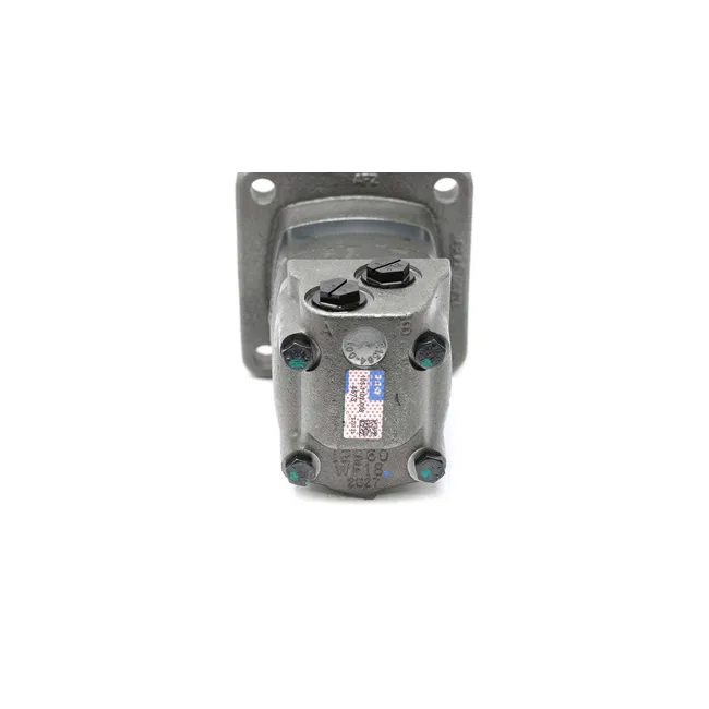 Bobcat 6632177 Hydrostatic Drive Motor for Skid Steer Loaders, 6632177
