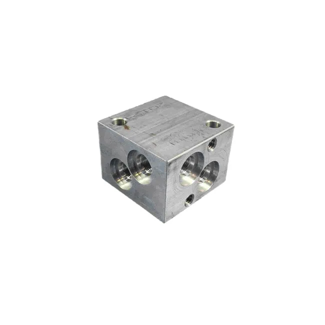 Bobcat 6806339 Hydraulic Manifold Port Block for Combination Buckets and Grapples, 6806339