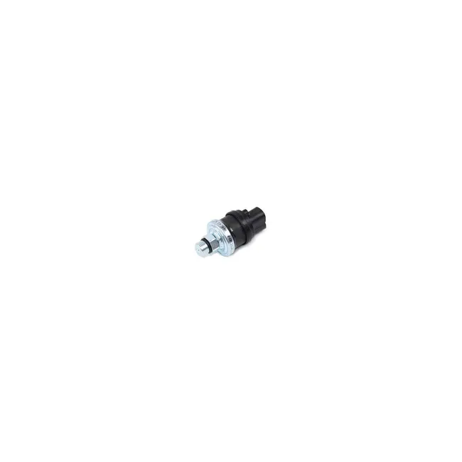 Bobcat 7002980 Pressure Switch for Hydraulic Oil Filters, 7002980