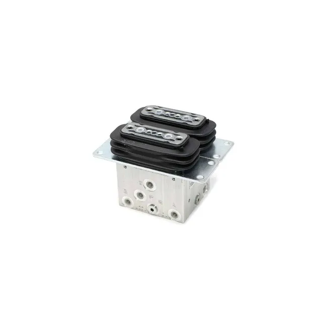 Bobcat 7180565 Dual Pedal Valve, 7180565
