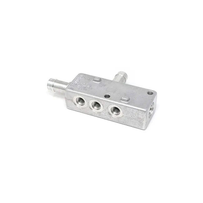Bobcat 7201981 Drain Case Manifold, 7201981