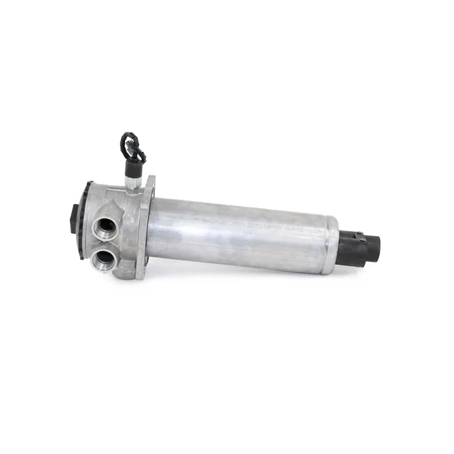 Bobcat 7219048 Hydraulic Oil Filter Assembly for VersaHandler Telehandlers, 7219048
